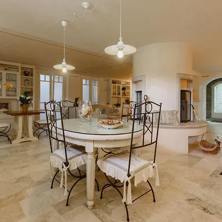 Caiano - Luxury In Tuscany Villa Londa