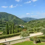 Villa Caiano - Luxury In Tuscany