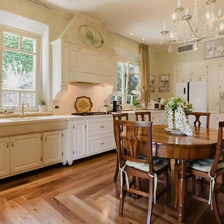 Villa Caiano - Luxury In Tuscany