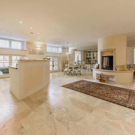 Villa Caiano - Luxury In Tuscany
